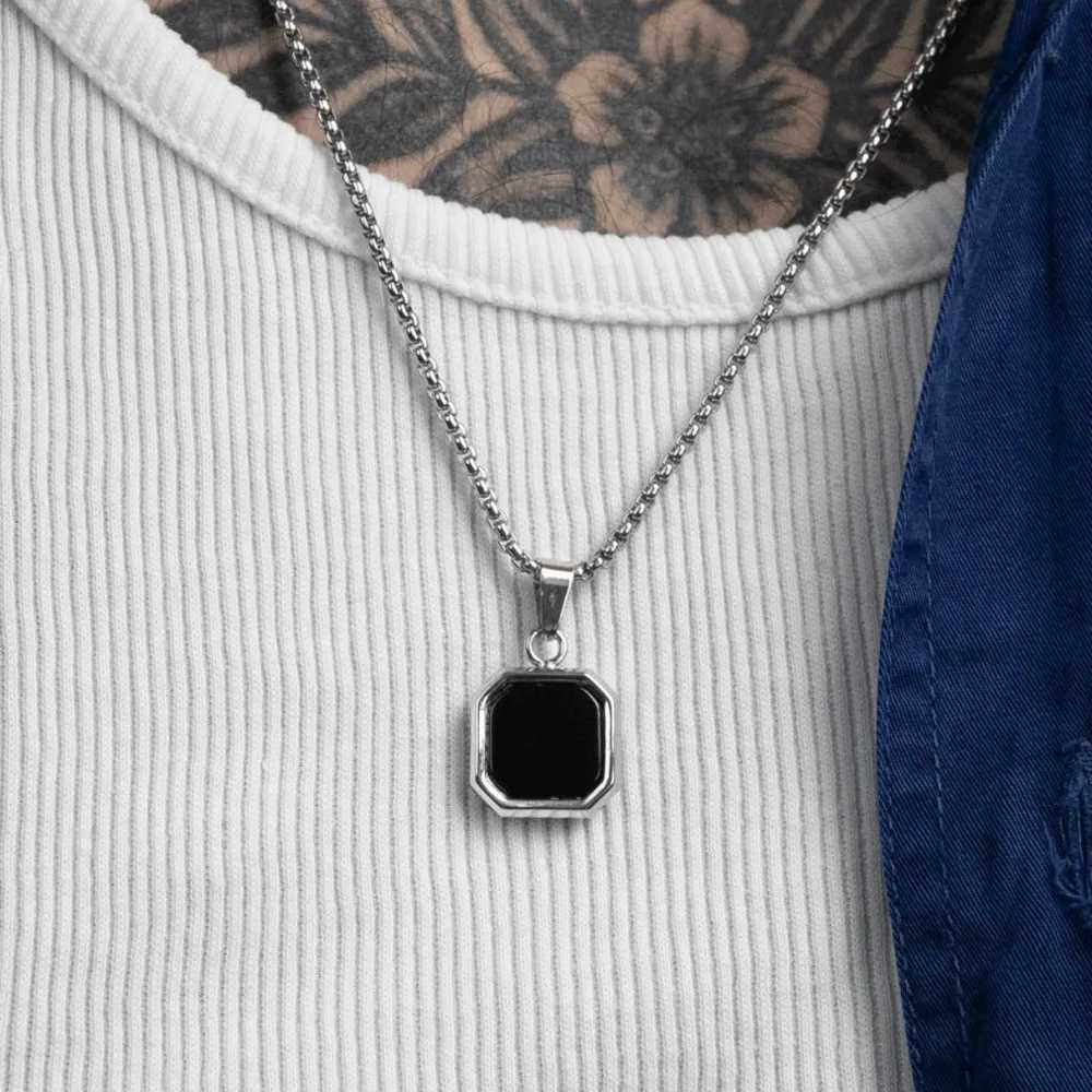 Casual Black Enamel Necklaces for Men Waterproof Stainless Steel Square Pendant Necklace Simple Fashion Male Collar Jewelry GiftXJ250528