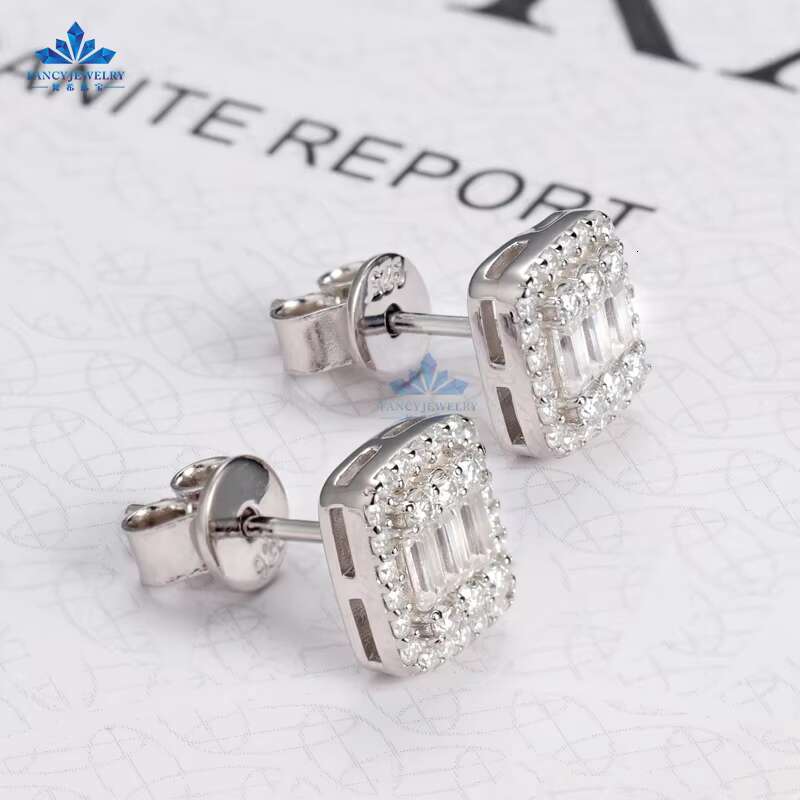 2025 Fashion Top Quality Cushion Cut Moissanite Stone Design 925 Silver Men Moissanite Stud Earrings