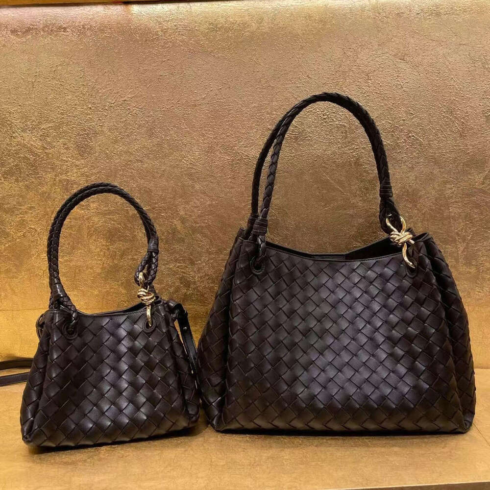 Tote Bag Braided Handbag Sheepskin Woven Parachute Bucket Tote Basket Handmade Large Capacity Handheld Shoulder Crossbody Bag Shoulder Bag