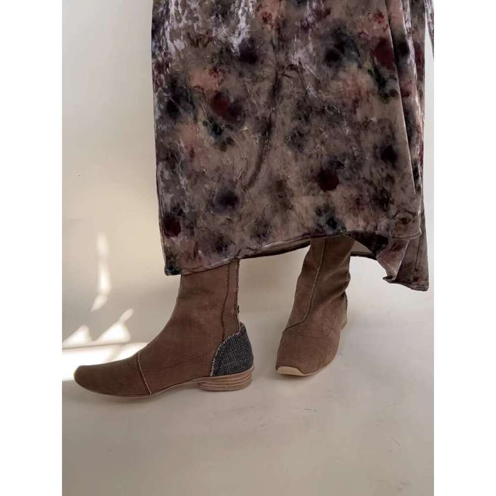 Chinese Style National Trend Niche Design Shoes with Hollow Button Short for Women 2024 New Thick Heel Martin Boots