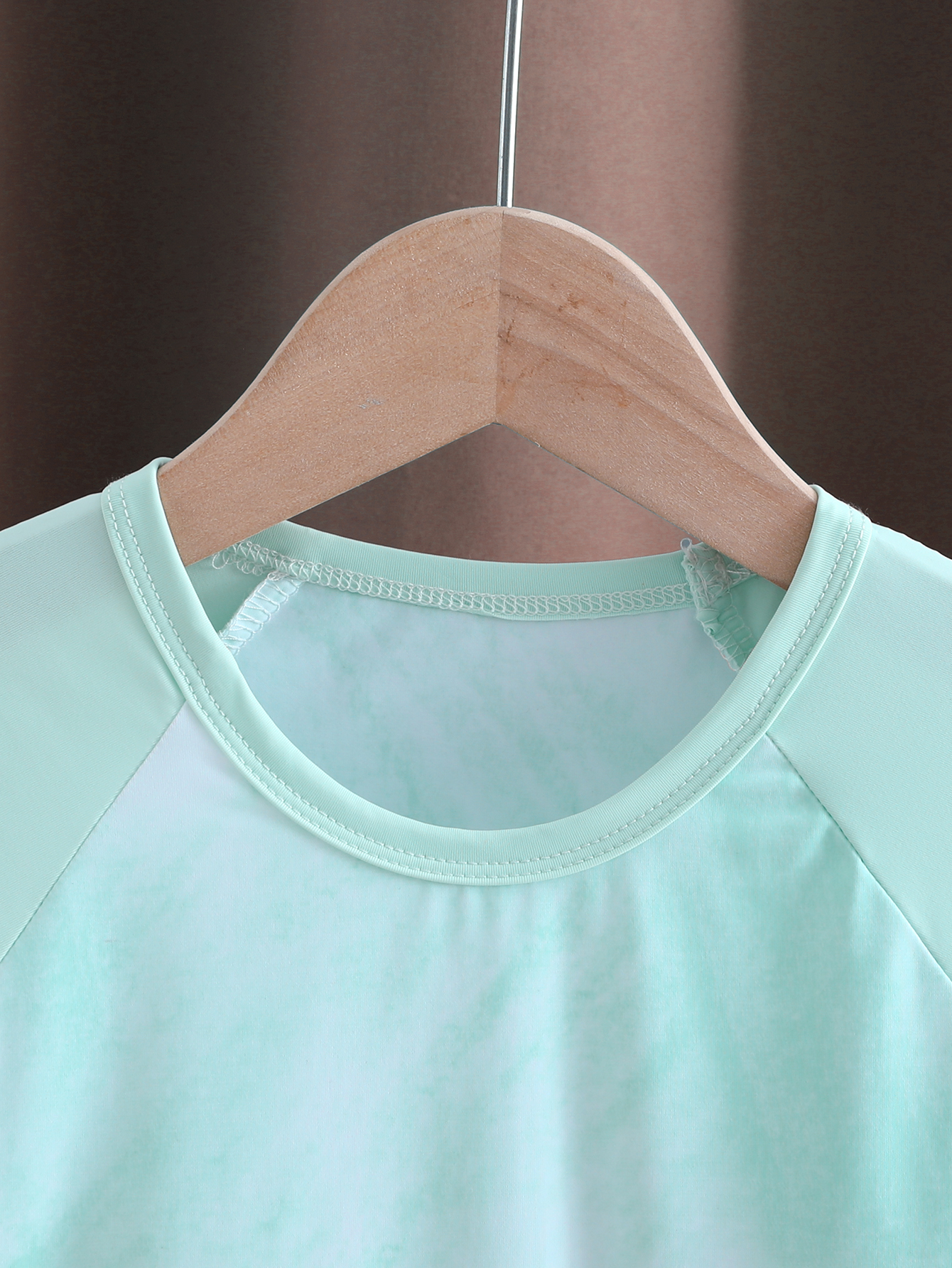 New Stylish Short-Sleeved T-Shirt for Boys' Summer Wear - Handsome Top
