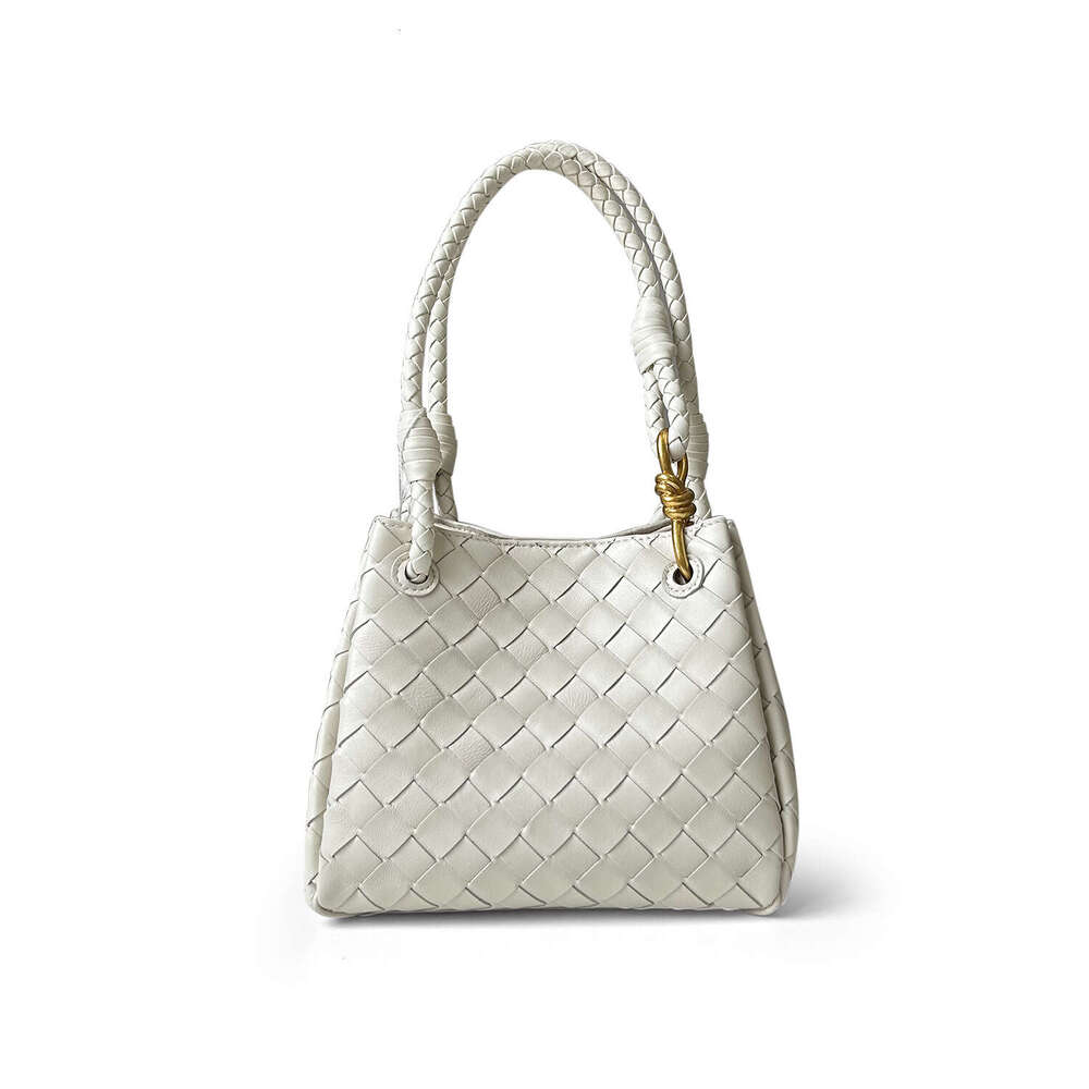 Tote Bag Braided Handbag Sheepskin Woven Parachute Bucket Tote Basket Handmade Large Capacity Handheld Shoulder Crossbody Bag Shoulder Bag