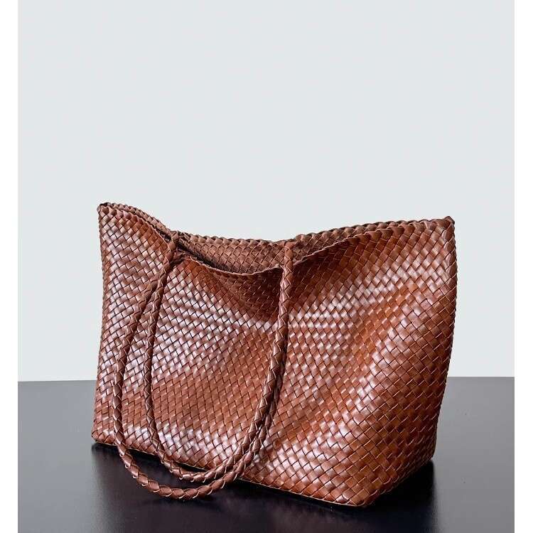 Tote Bag Braided Handbag Summer New Women S Handwoven Tote Large Capacity Genuine Leather Shoulder Short Trip Travel Bag Trendy Shoulder Bag