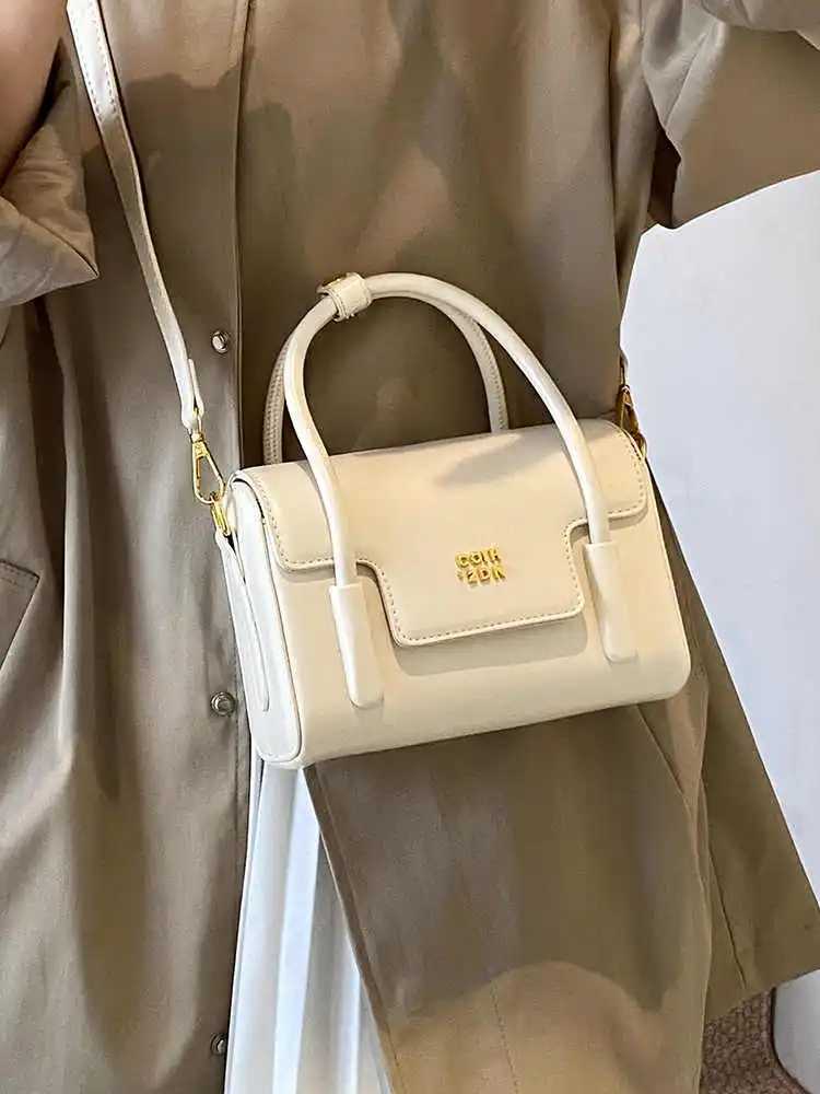 Textured Red Women Crossbody Bags 2025 Spring Trend PU Leather Small Square Bag Fashion Letter Design Lady Handbags XJ2520528