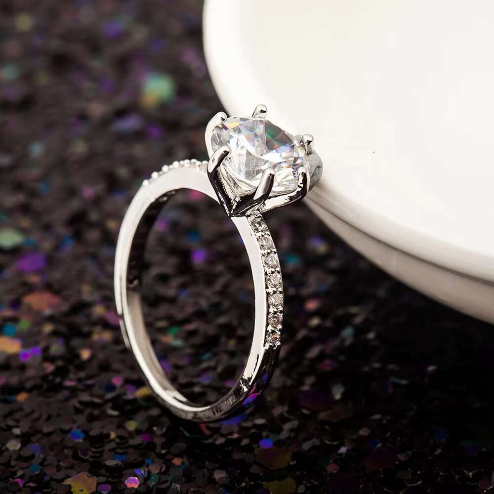 2025 New Trendy Elegant Rings for Women White Crystal Engagement Design Hot Sale Female Wedding Rings