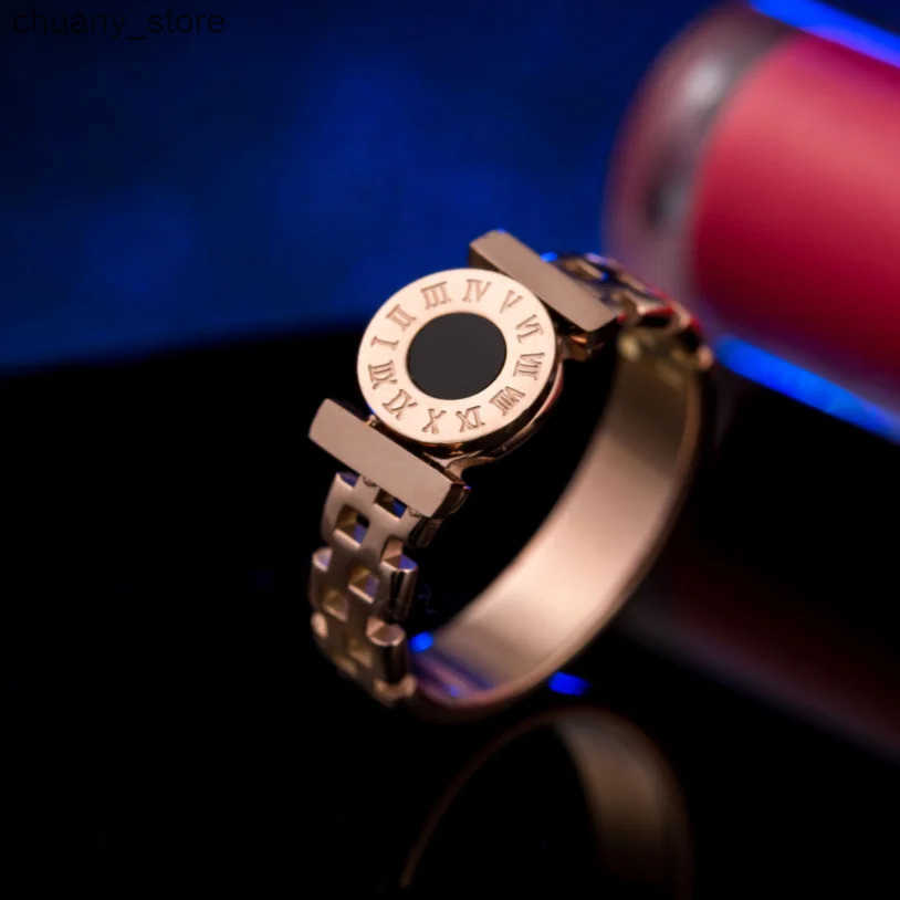 316L Stainless Steel New Fashion Upscale Jewelry Punk Rose Gold Color Hollow Round Roman Numerals Rings For Women Ladies Gift z250529FBSY