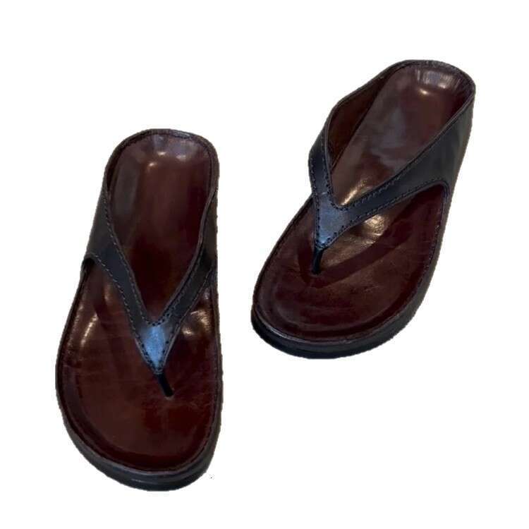 Cowhide Version ~ Niche Flip-Flops for Women, Outdoor Wear, 2025 Summer Thick-Soled Toe-Post Vacation Sandals