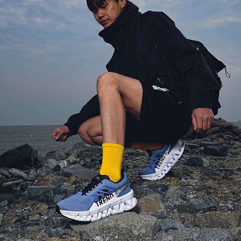 New Men Running Shoes Jogging Casual Lace-up Breathable Fashion Sneakers Blade Loafers Brand Outdoor Walking Leisure Comfortable