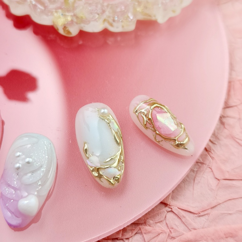 10pcs Sweet Handmade Press-on nails Short Almond Nails Bundle Hand drawn 3D Flowers Butterfly Diamond Finished nail stickers Free storage box jelly gl
