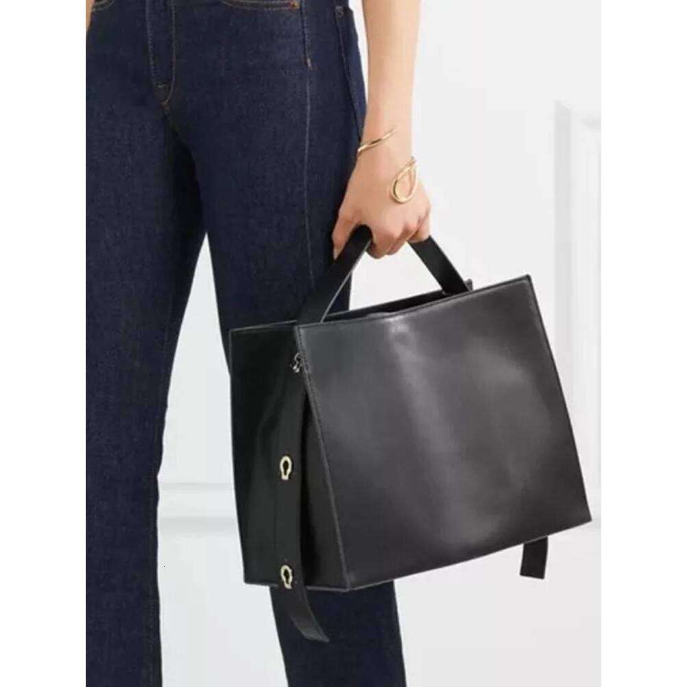 Women Genuine Leather Handbag Elegant Office Lady Large Capacity Totes Satchels Square Single Shoulder Bags Design Crossbody Bag
