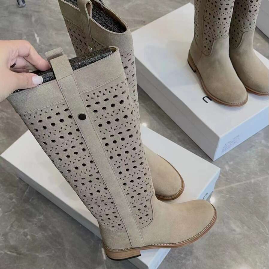 Genuine Leather European Niche Laser Cut Hollow Long for Women 2024 New Mid-High Tube Round Toe Hole Riding Boots