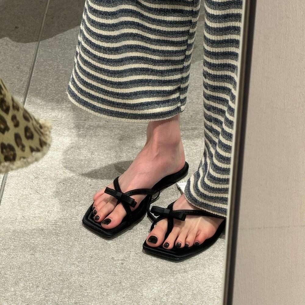 Genuine Leather Korean Style Square Flat Bowknot Toe Ring Slippers for Women Outdoor 2024 Summer New Beach Flip-Flops