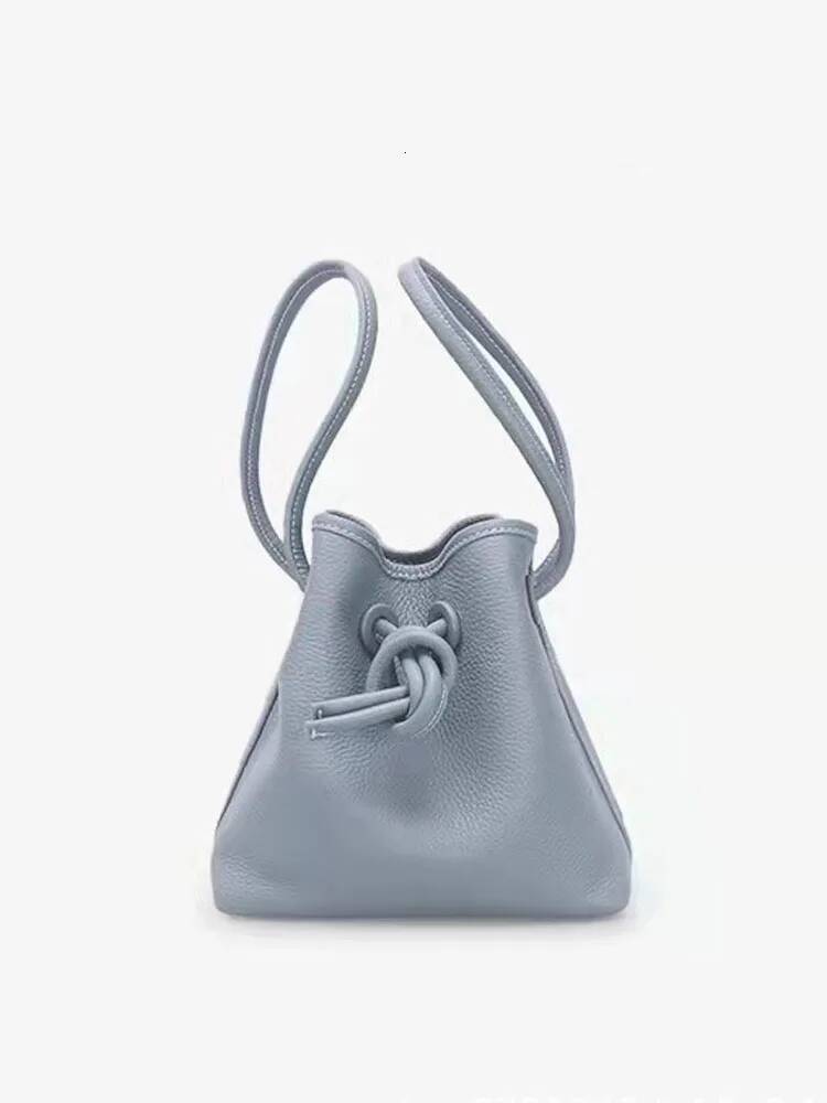Ladies Small Casual Tote Bucket Bag Drawstring Designer Retro Crossbody Bags Women Cow Genuine Leather Single Shoulder Handbag