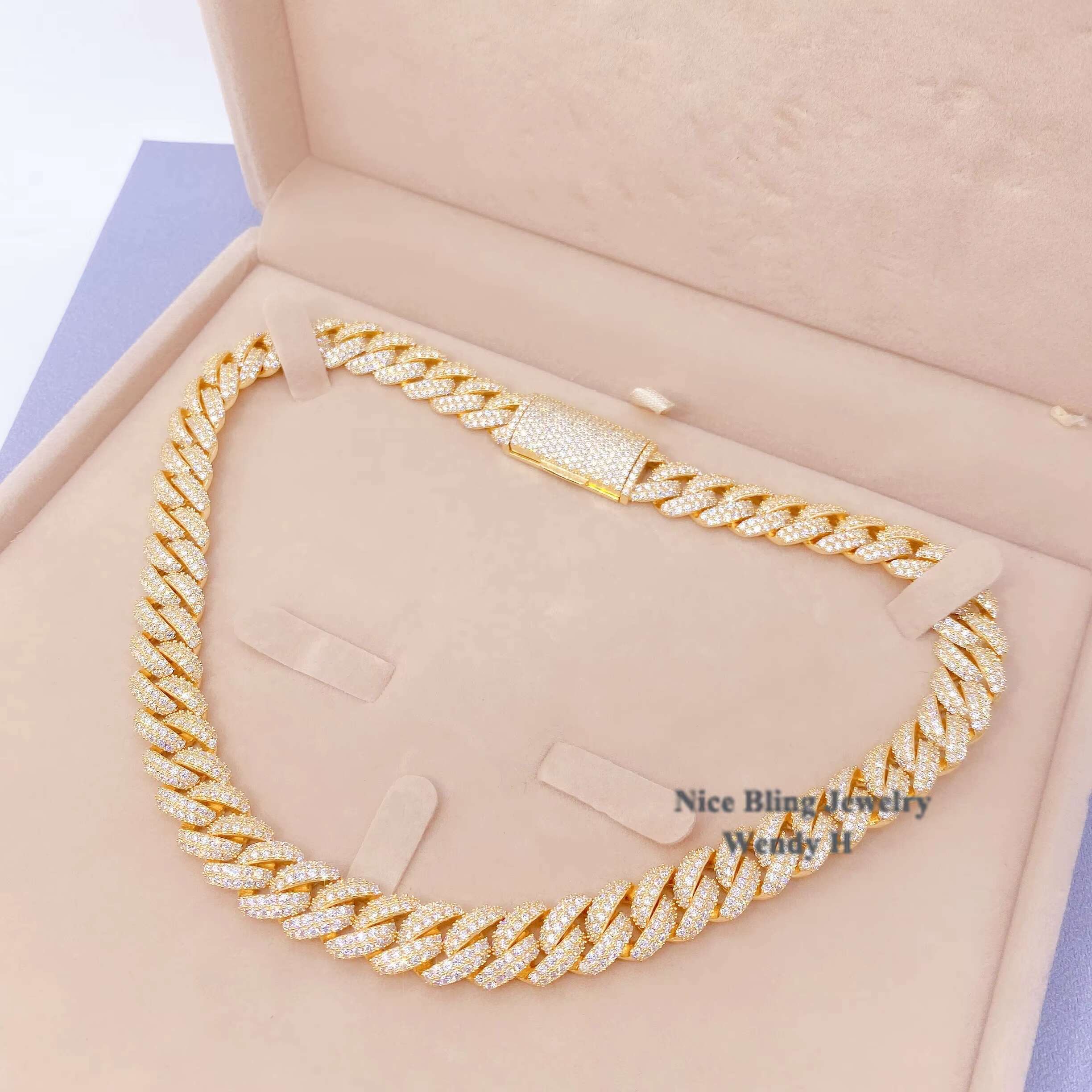 Hip Hop Iced Out Jewelry Factory Price Micro Pave High Quality Vvs d Color Diamond 12mm Moissanite Cuban Link Chain