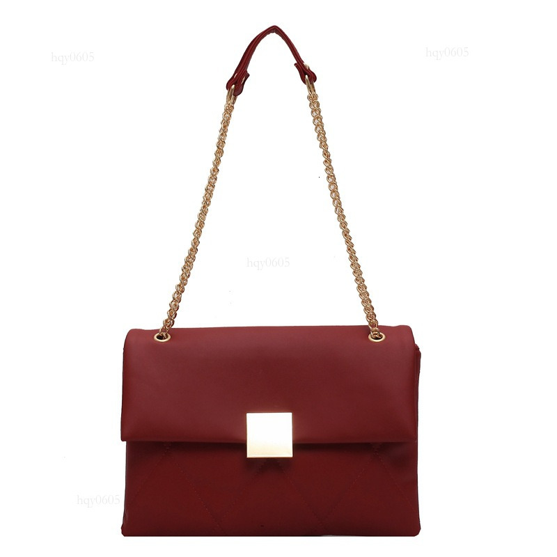 Top quality Brand High Quality New Style Free Delivery Designer Bag Red Wedding for Bride 2025 High-end Bridesmaid Shoulder Crossbody Light Luxury