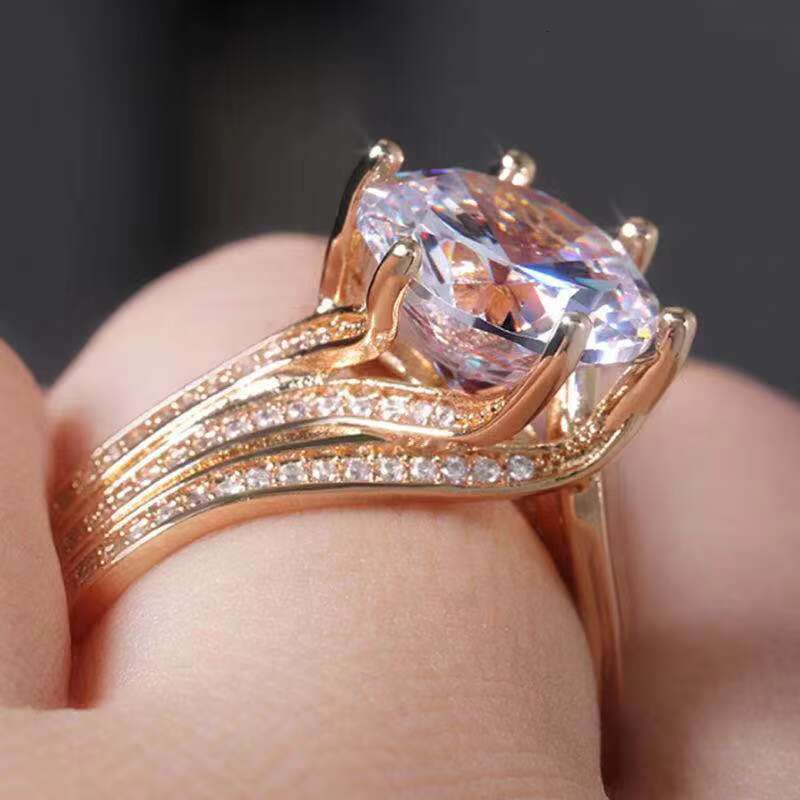 European and American Fashion Luxury Imitation Diamond Rings Women Jewelry Engagement Wedding Zircon Ring Jewellery