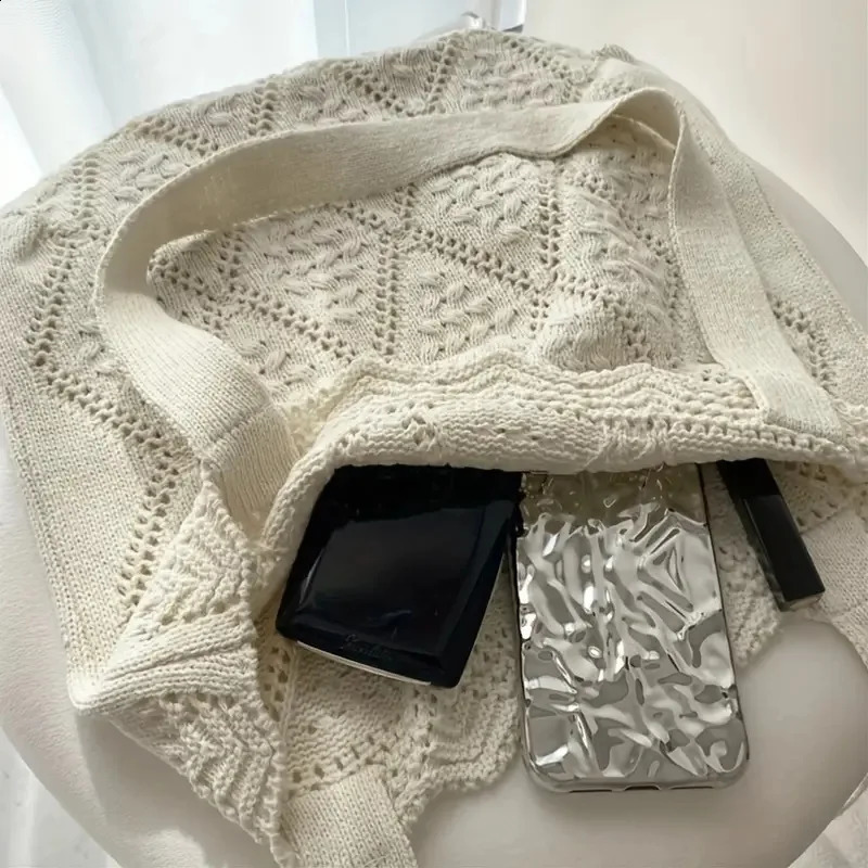 Minimalist Knit Shoulder Bag - Boho Crochet Handbag Vintage Lace Hollow-Out Purse for Women Casual Crossbody Sling Bag 250523