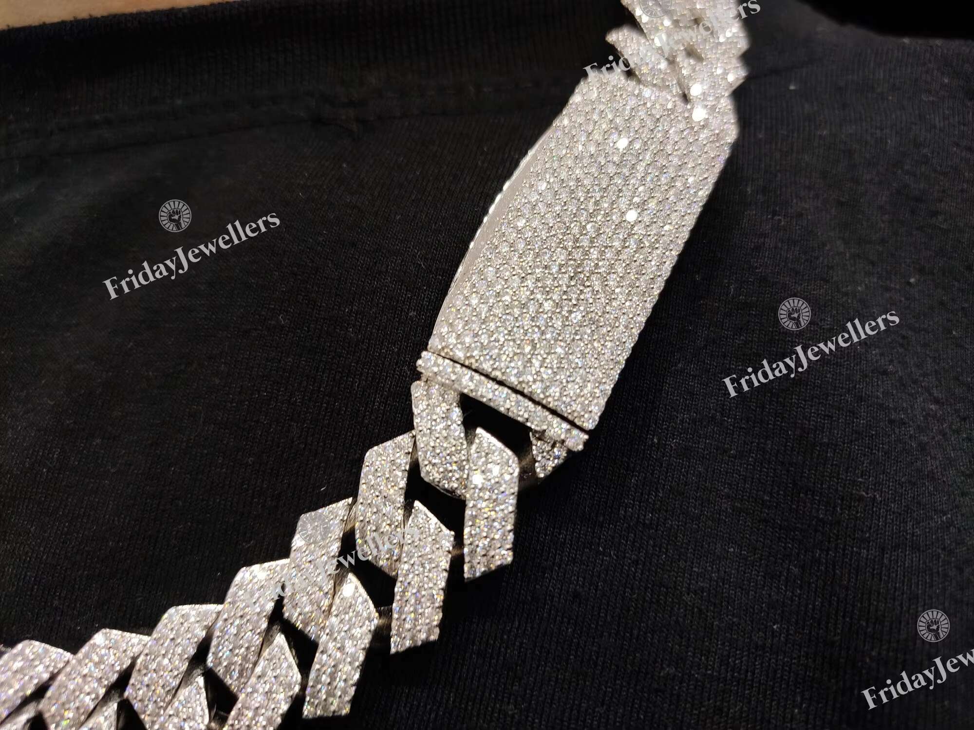 18MM High Quality Customize Sterling Silver VVS Moissanite Diamond Studded Iced Out Cuban Link Chain for Men Fashion Necklace