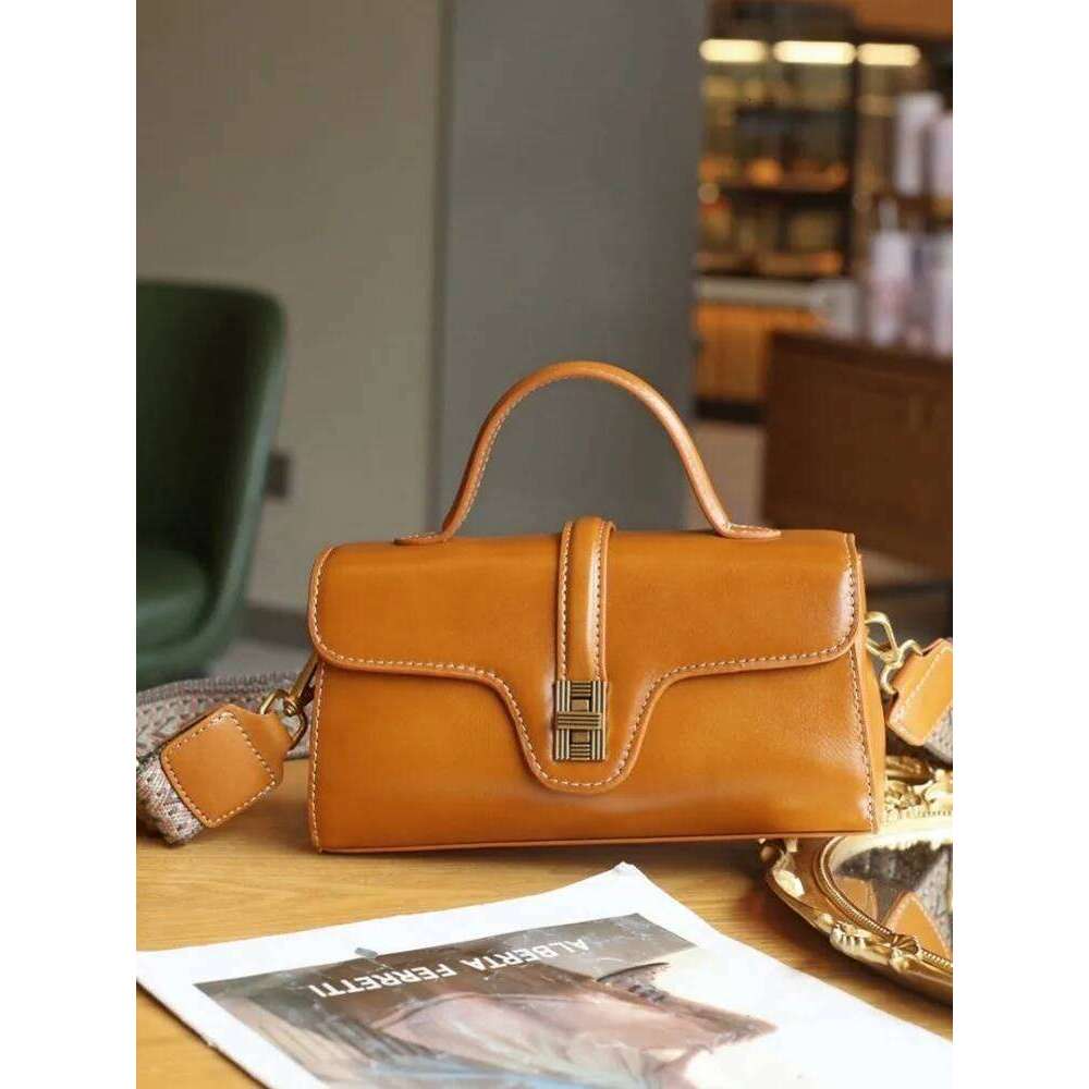 Genuine Leather Bag Women New Retro Design Tote Handbag Solid Color Office Ladies Hasp Single Crossbody Bags Fashion Satchels