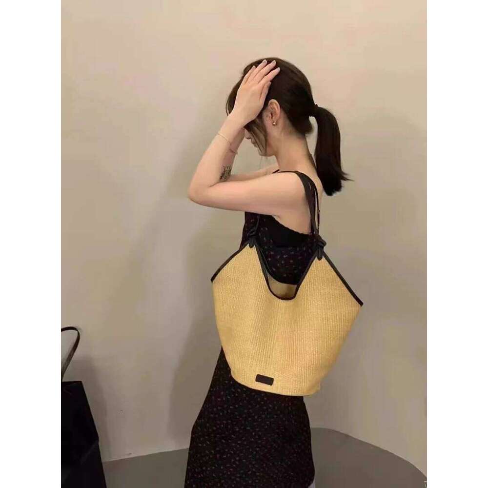 Summer Straw For Women Hollow Raffia Crochet Beach Bags Rattan Woven Shoulder Bag Fashion Weaving Ladies Tote Handbags