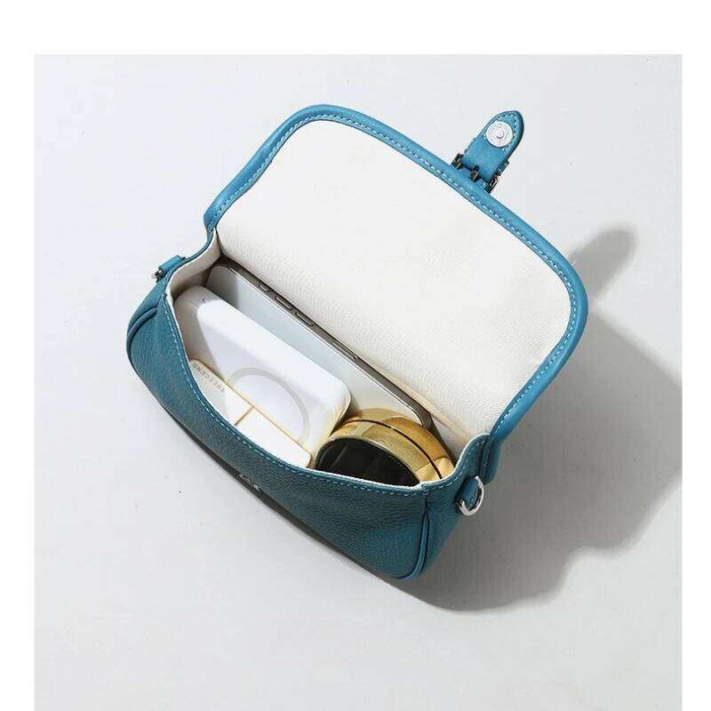 Women Cowhide Shoulder Bag 2025 Designer Female Handbags Simple Commuter Flap Crossbody Bags Small Phone Purses