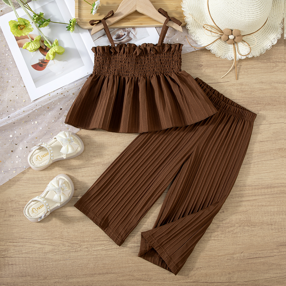 Baby girl cute and sweet casual dress with ruffled sleeves, elegant solid color dress, suitable for daily wear and outdoor activities, perfect for par