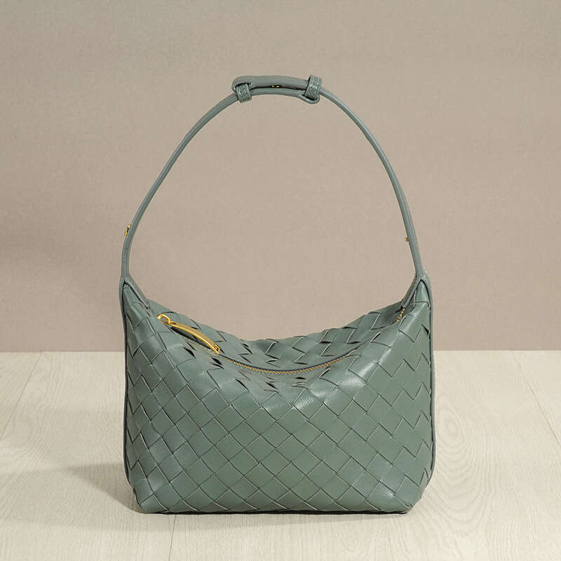 Tote Bag Braided Handbag Handwoven Lunch Box Sheepskin Genuine Leather Women S Shoulder Handbag Underarm Niche Pillow Bag Shoulder Bag