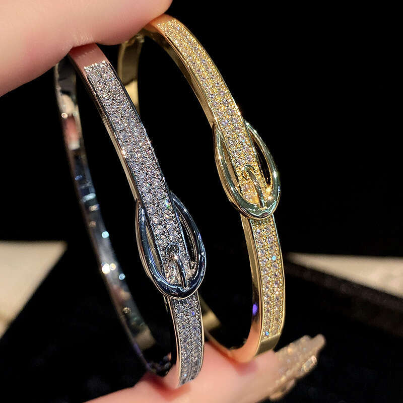 Bracelet Classic Bracelet Designer for Women Copper Gold-Plated Fashion Simple Electroplated Full Zircon Belt Buckle Bracelet Bangle for Women