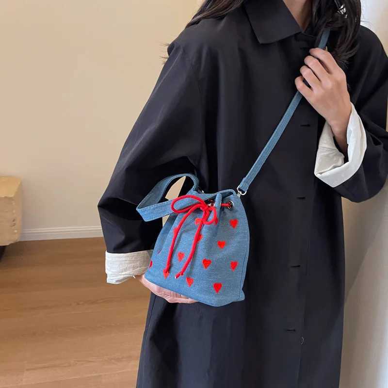 Children Messenger Bag Embroidered Drawstring Pink Purses and Handbags Crossbody Bag for Women Textured Bucket Bags Bolsa XJ2520528