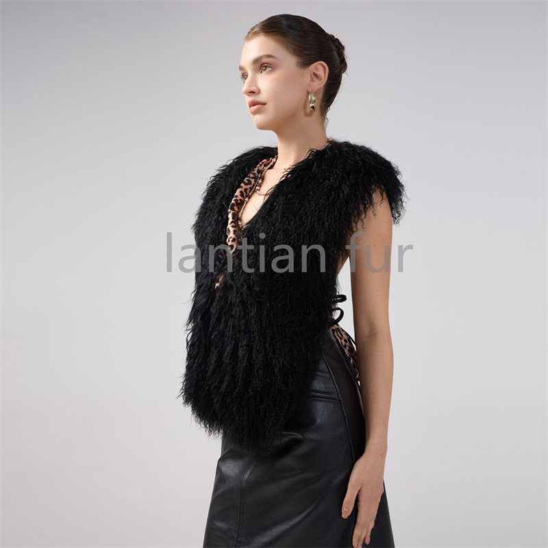 Weird Puss Furry Tank Tops Women Sexy Halter Backless Low-Neck Y2K Summer Trend Sexy Midnight Party Clubwear Wild Basic Vest
