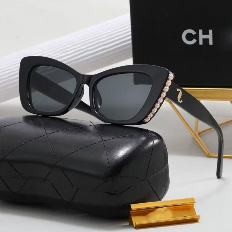 Luxury goggles Designer sunglasses for women Fashion cat eye pearl sunglasses UV protection Outdoor beach sunglasses Travel essential sunglasses