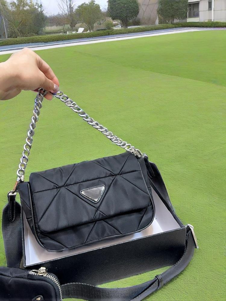New nylon Oxford fabric casual bag with diamond grid chain shoulder bag, crossbody small bag, fashionable and lightweight women's bag