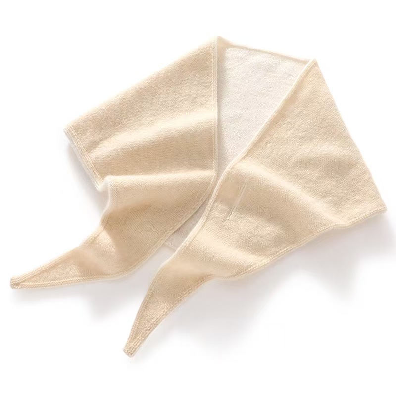 T835 new cashmere knitted triangle scarf women's solid color warm outer wear shawl knitted small neck scarf
