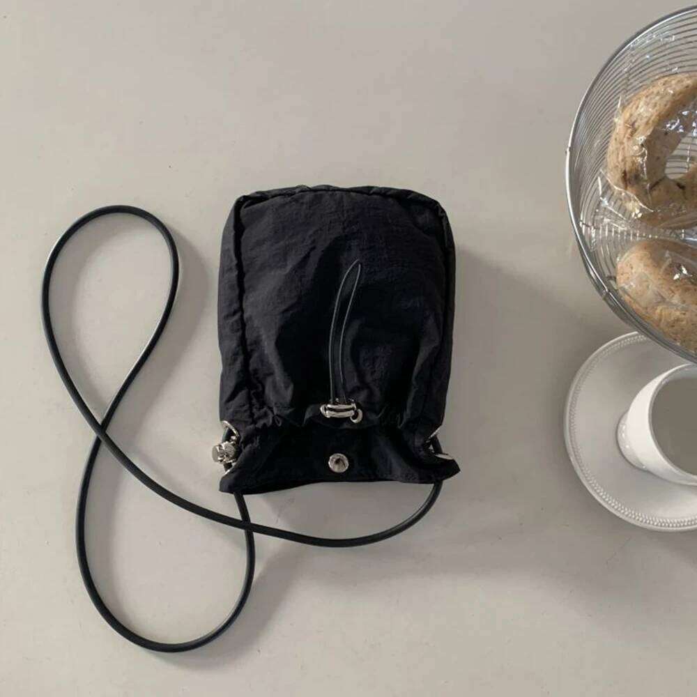 Women's Designer Mini Nylon Crossbody Bags For Women Soft Quilting Shoulder Casual Drawstring Bag Small Phone Flap Coins Lipstick Purses