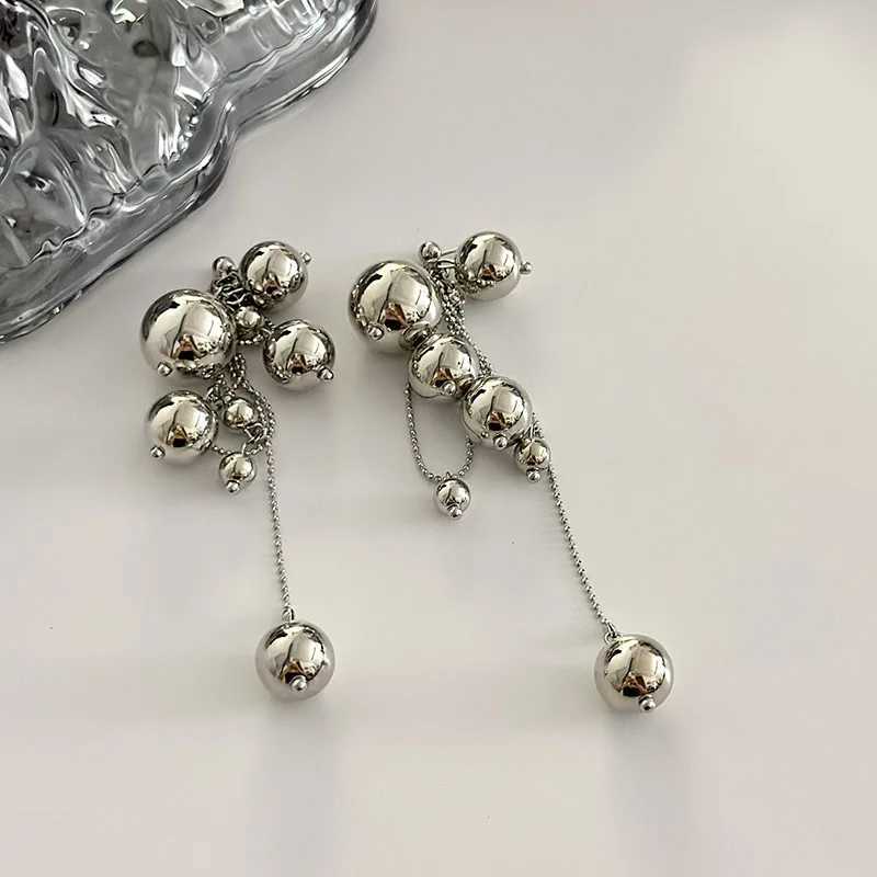 XIALUOKE Long Tassels Round Metal Ball Pendant Earrings For Women European American Style Dangle Earrings Party Jewelry L250527