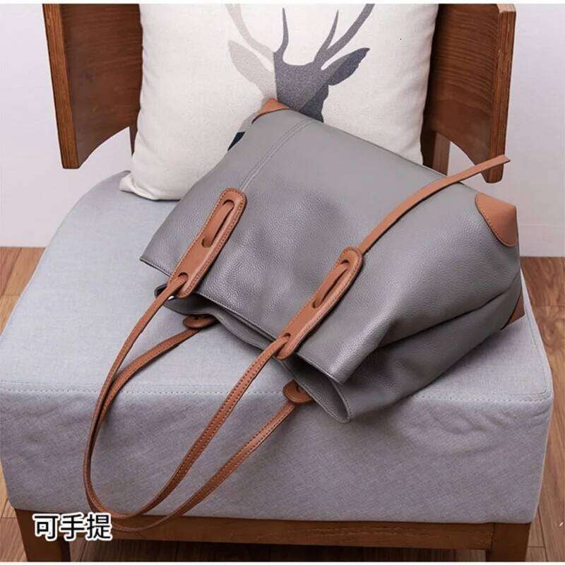 100% Genuine Leather Women Tote 2025 Shoulder crossbody bag Large Capacity Ladies Makeup Commuter Bag For Shopping