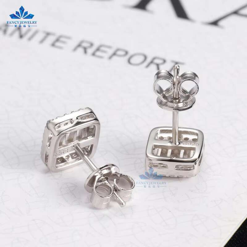 2025 Fashion Top Quality Cushion Cut Moissanite Stone Design 925 Silver Men Moissanite Stud Earrings