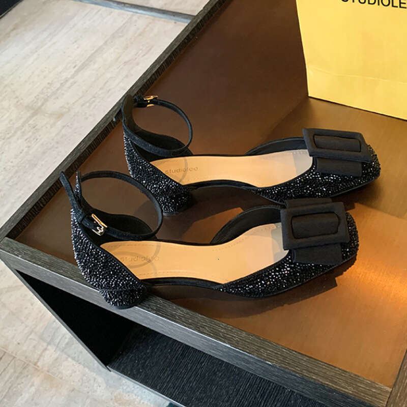 Grape Mom Nice Island Strap Sandals Shallow Mouth Rhinestone Square Buckle Closed Toe Hollow Single Shoes