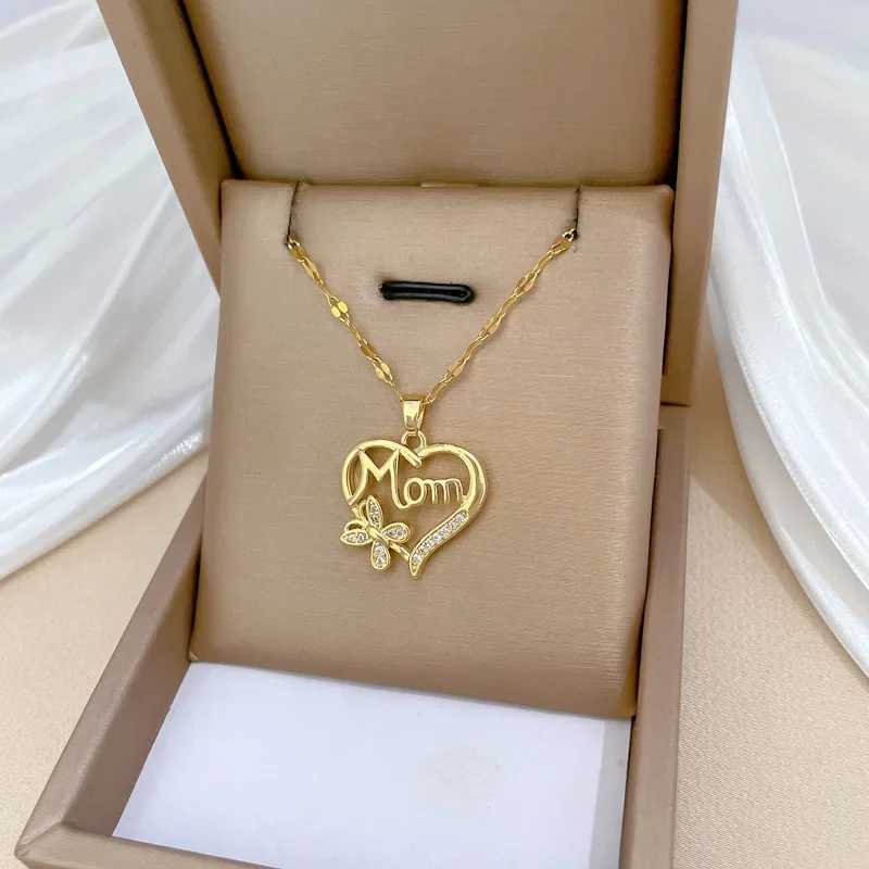 Fashion Heart Butterfly Mom Zircon Pendant Necklaces for Women Stainless Steel Jewelry Accessories Mothers Day Gifts for Lover XJ250528