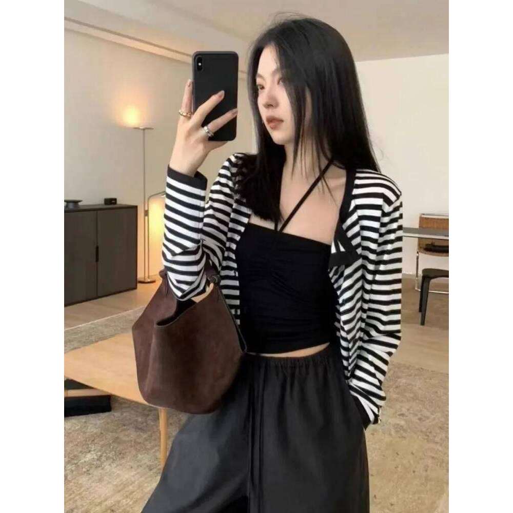 Women Casual Small Totes Handbag Vintage Solid Color Autumn Winter Cowhide Suede Leather Bucket Bag Ladies Single Shoulder Bags