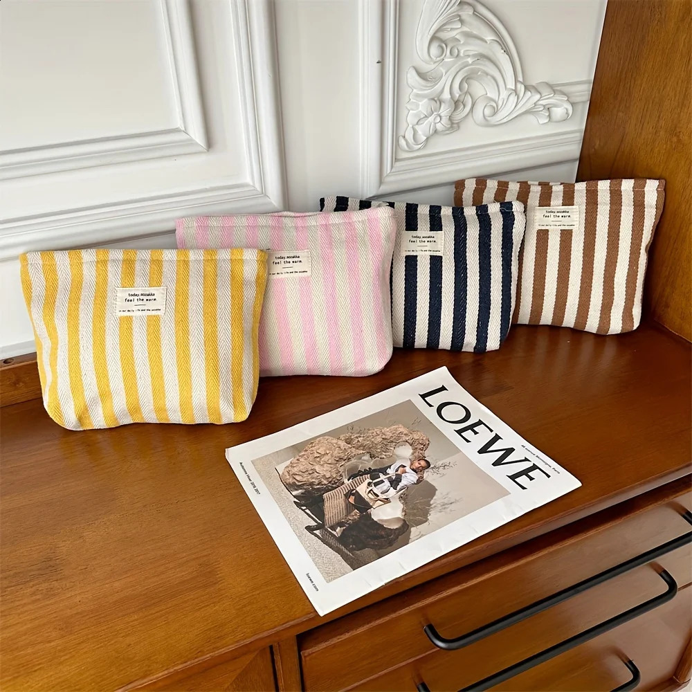 Vertical Stripe Cosmetic Bag Waterproof Womens Small Storage Makeup Case Travel Bags for Ladies Pencil Case 250528