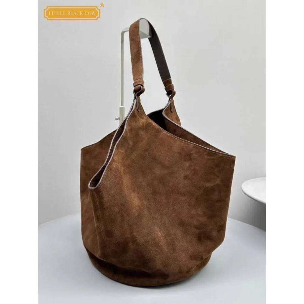 Women Casual Small Totes Handbag Vintage Solid Color Autumn Winter Cowhide Suede Leather Bucket Bag Ladies Single Shoulder Bags