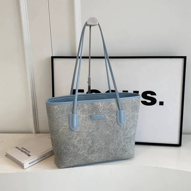 2025 New Release High-End Fashion Brand Women's Handbag - Large Capacity Shoulder Tote, Exuding Niche And Leisure Style