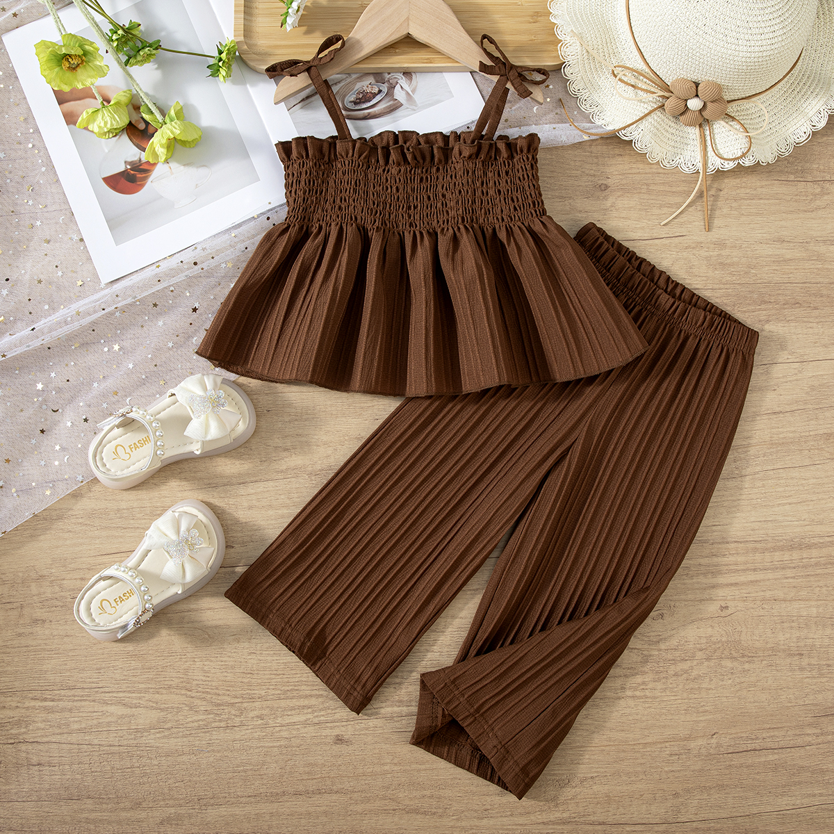 Baby girl cute and sweet casual dress with ruffled sleeves, elegant solid color dress, suitable for daily wear and outdoor activities, perfect for par