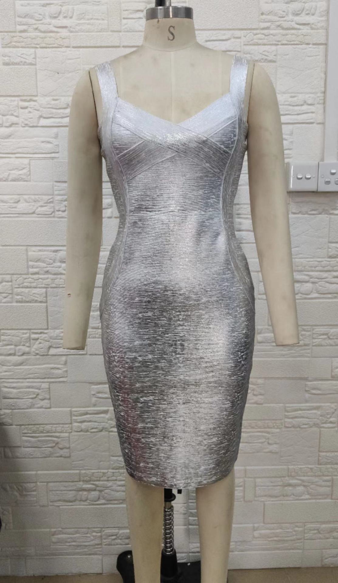 Sexy Low-Cut Bodycon Waist-Cinching Sleeveless Gold-Plated Bandage Dress Fashionable Party Outfit 210409