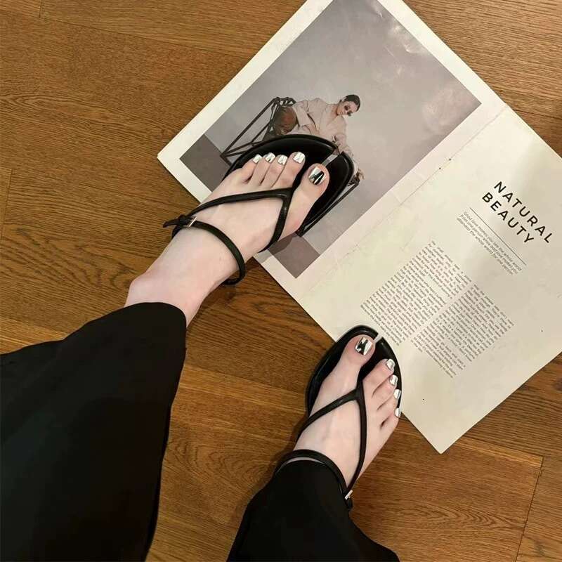 Genuine Leather Niche Split Thin Strap Toe Post Sandals for Women 2025 Spring Summer Fashion Beach Low Heel Slippers
