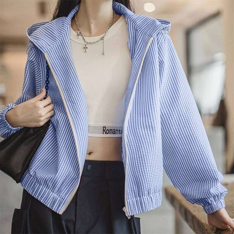 Maden Casual Blue White Striped Hooded Shirt Women's Spring Seersucker Vacation Style Blouse Lightweight Layering Beach Shirts