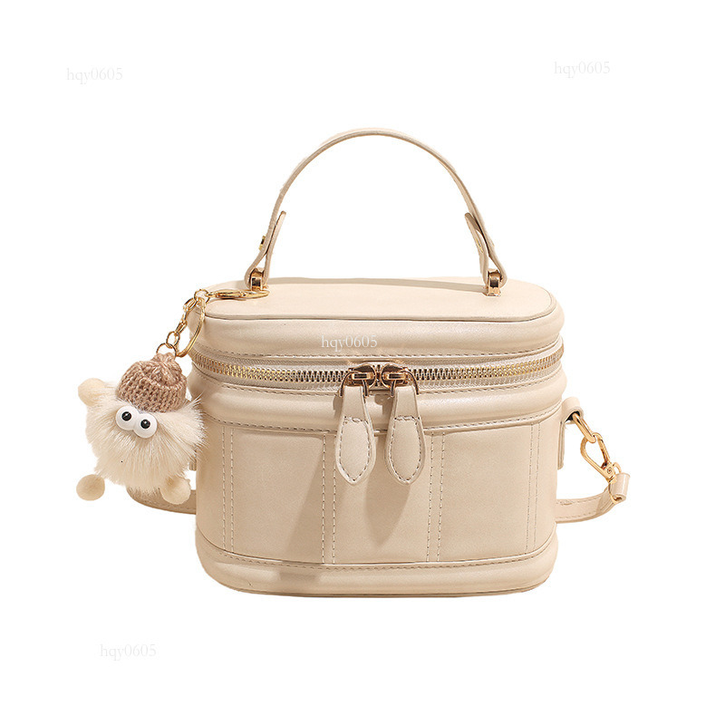Top quality Brand High Quality New Style Free Delivery Designer Bag Crossbody Versatile Super Popular Small for Women 2025 Light Luxury Niche High-end