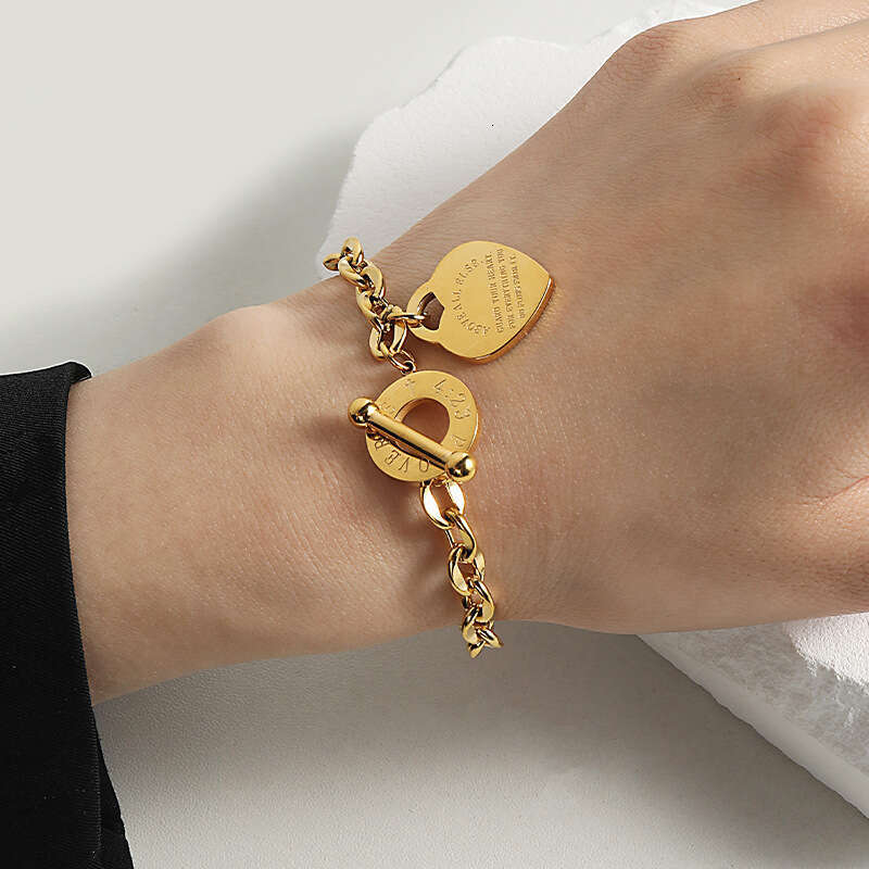 Heart Bracelets Necklaces Designer for Women Silver Chain Classic Heart Set Gold Party Gift Wholesale and Retail 316L Stainless Steel Jewelry