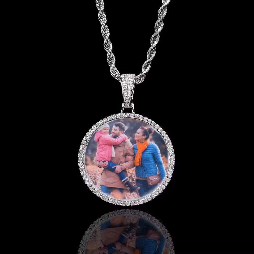 Hip Hop S925 Sterling Silver Moissanite Round Photo Frame Pendant Personality Accessory Mens Necklace